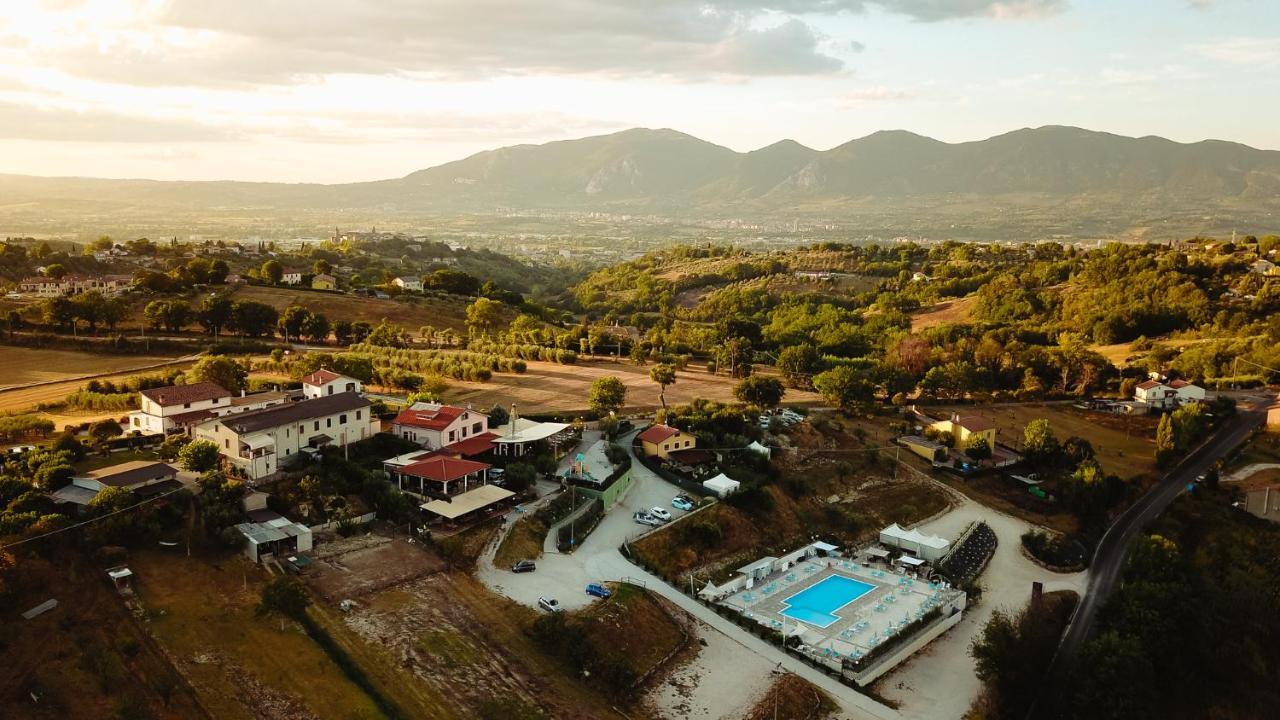 Il Pozzo Country House Collescipoli Bagian luar foto