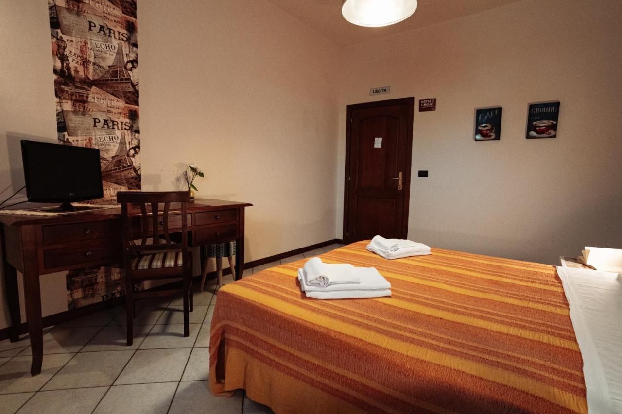 Il Pozzo Country House Collescipoli Bagian luar foto